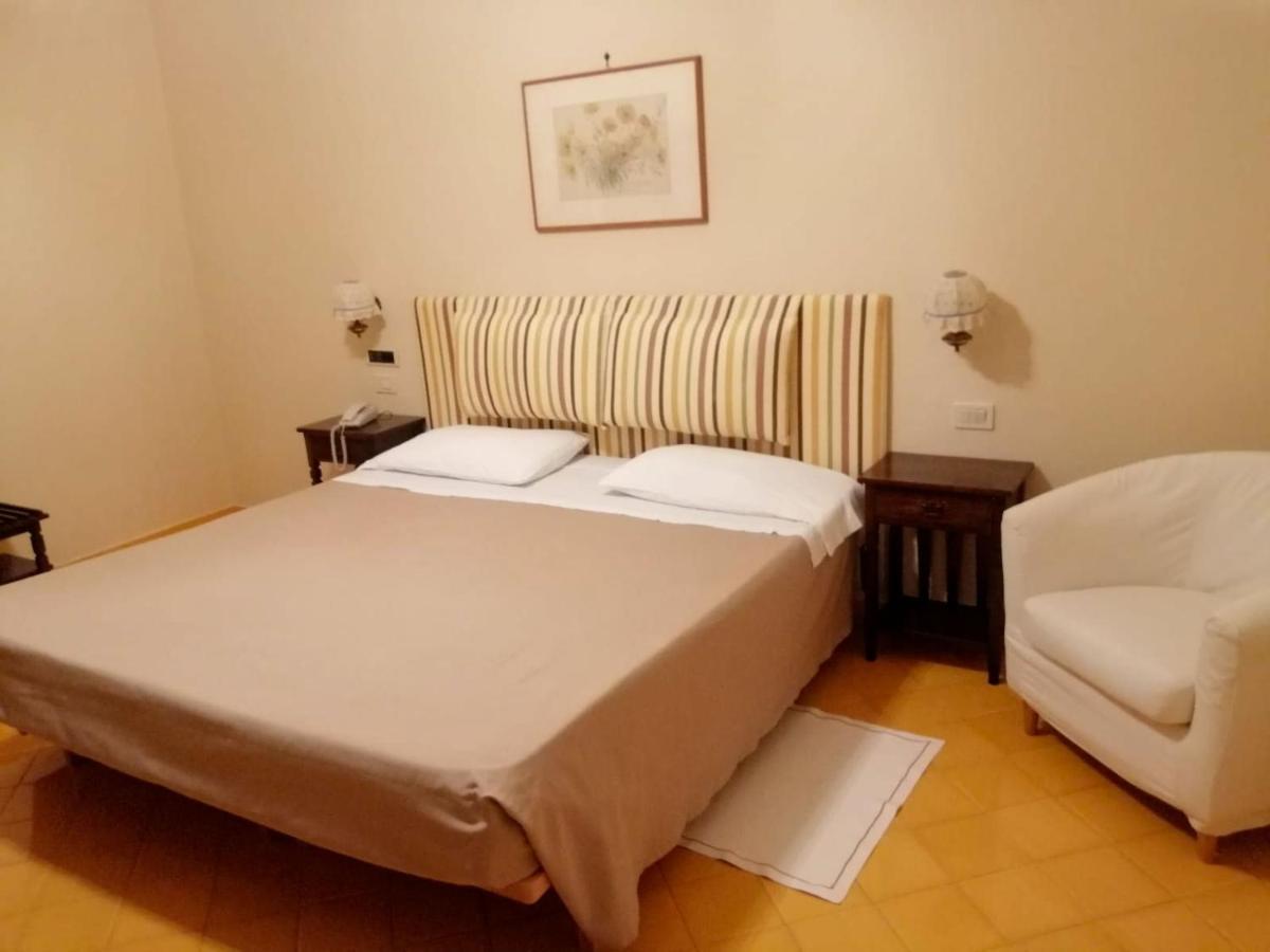 Grand Hotel San Michele Cetraro Pokoj fotografie